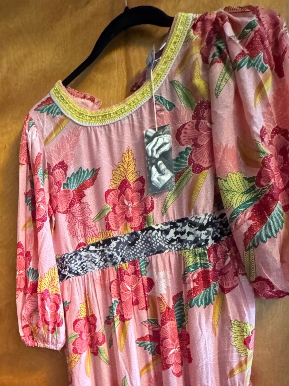 Connor & Blake size M HAND CRAFTED Maxie dress